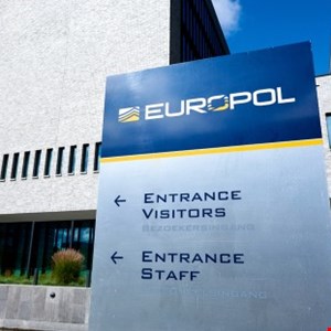 counterfeit euro deep web